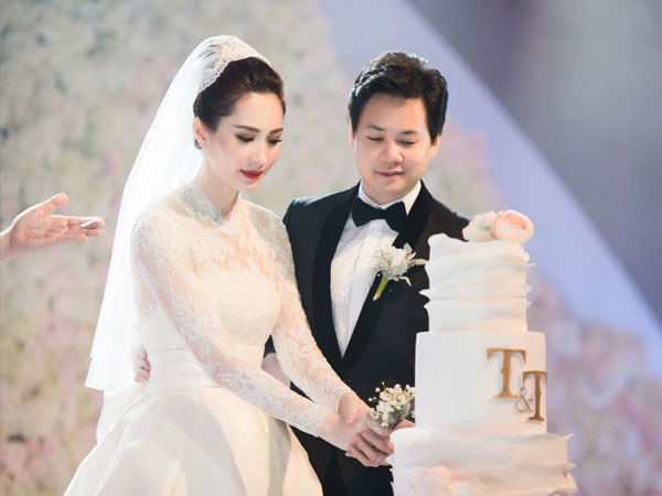 Hoa hậu Đặng Thu Thảo có động thái đặc biệt trong ngày kỷ niệm cưới, đủ để thấy tình trạng hôn nhân với ông xã đại gia