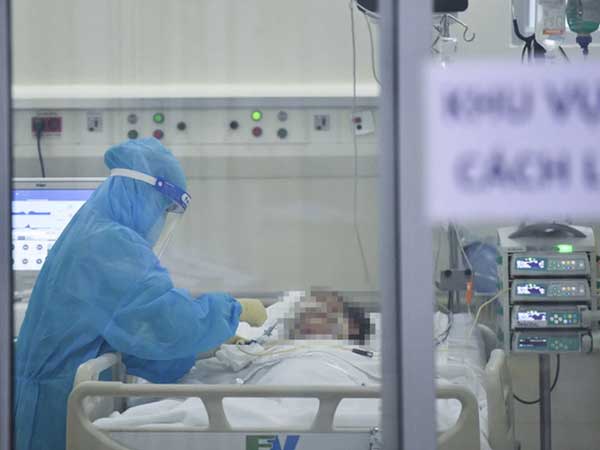 NÓNG: TP HCM thí điểm trả chi phí điều trị Covid-19 cho cơ sở y tế tư nhân