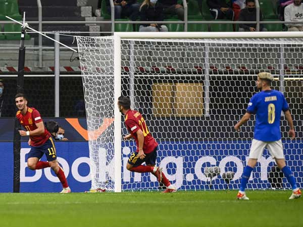 Kết quả Italia 1-2 Tây Ban Nha: ĐKVĐ EURO đứt mạch bất bại, phải đá trận tranh Hạng 3