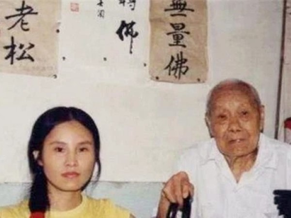 Chuyện về vị thái giám cuối cùng của Trung Quốc: Vừa tịnh thân nhập cung thì nhà Thanh sụp đổ, tiết lộ một bí mật khi hầu hạ các phi tần về đêm