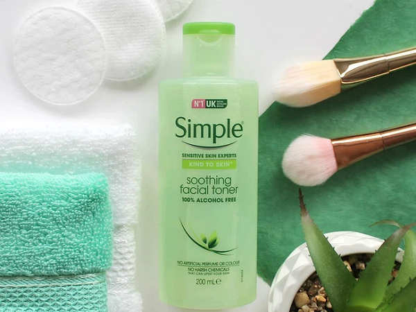 4 sản phẩm skincare tưởng tốt nhưng lại khiến da bị khô, cần tránh tiệt vào mùa lạnh
