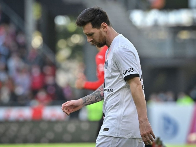 Hậu vệ Ligue 1: 'Giờ đây theo kèm Messi khá dễ dàng'
