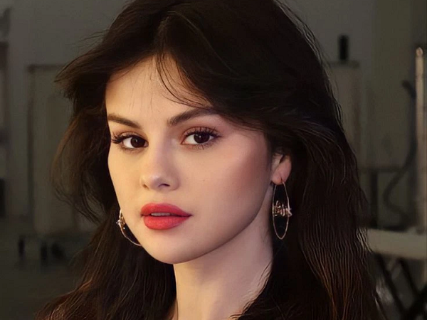 Học Selena Gomez để tóc tỉa layer: Thời thượng và hack tuổi vi diệu