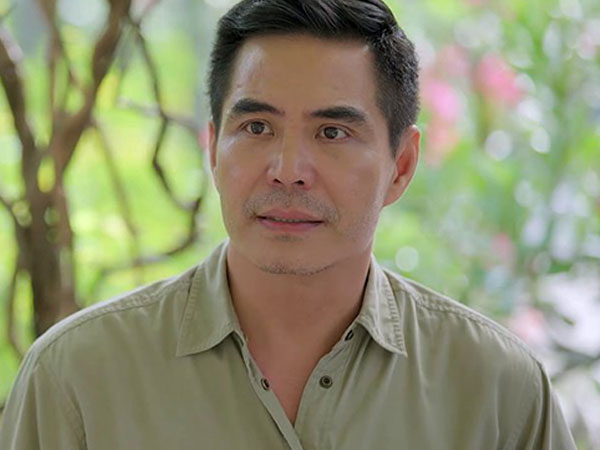 Trung Dũng: 'Tuổi 48 tôi hạnh phúc với tình yêu không ràng buộc'