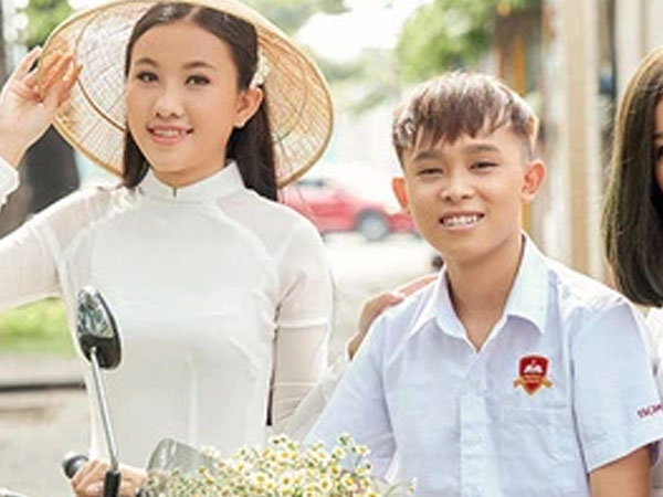 Giữa 'bão' chỉ trích Hồ Văn Cường, con gái nuôi Phi Nhung tuyên bố: 'Cả nhà sẽ bảo vệ em'