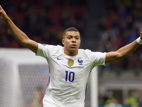 Mbappe ghi 'bàn thắng ma', Pháp đánh bại Tây Ban Nha để giành ngôi vô địch châu Âu