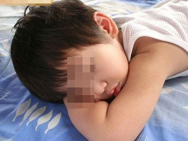 Bố mẹ hốt hoảng vì trẻ mầm non, tiểu học đã biết thủ dâm, nhưng hãy nghe lời khuyên của bác sĩ để biết cách can thiệp chính xác