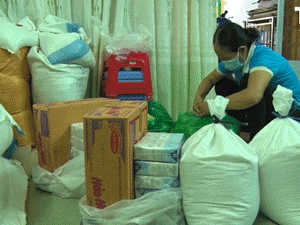 Những phụ nữ chung sức vì cộng đồng chống dịch COVID-19 ở TPHCM