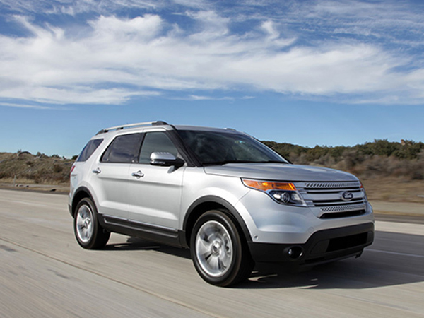 Nguy cơ gãy tay đòn hệ thống treo, hơn 126.000 xe Ford Explorer phải triệu hồi