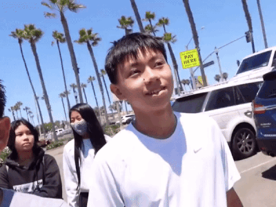 Dân mạng nghi ngờ quý tử tỷ phú Johnny Đặng chỉ nói được đúng 1 câu tiếng Việt, bất ngờ lại liên quan đến món bún bò?