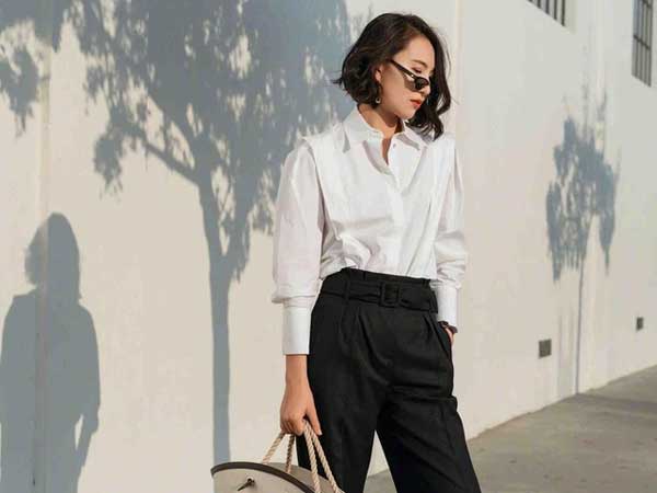 11 cách diện quần đen sành điệu miễn chê cho nàng công sở đi làm ngày nắng hanh hao
