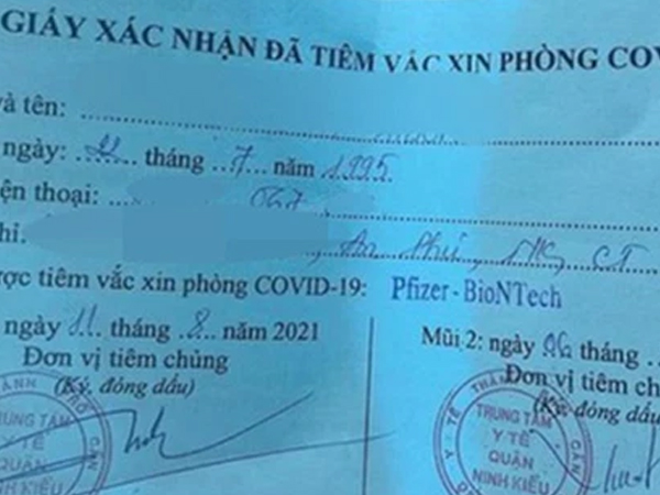 Diễn biến mới vụ cô gái khoe tiêm vắc-xin 'nhờ xin ông anh'