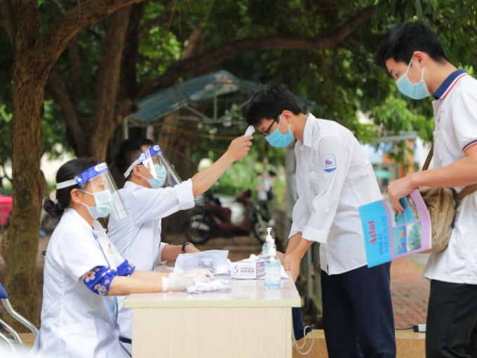 Cuối tháng 10 tiêm vaccine cho học sinh
