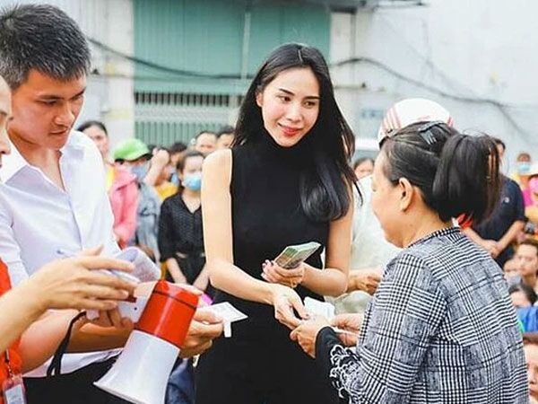 Bộ Công an yêu cầu rà soát tài khoản từ thiện của nghệ sĩ: Ngân hàng MB và Techcombank lên tiếng