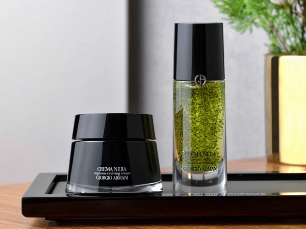 Đây là những lọ serum đẹp không lối thoát chị em nào cũng mê, làm quà tặng 20/10 thì hết sảy
