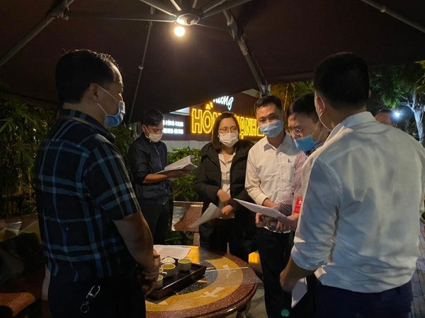 Hạ Long đình chỉ công tác 3 chủ tịch phường vì lơ là chống dịch