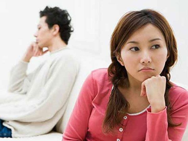 Tuần nào con dâu cũng cho các cháu đội mưa về thăm ông bà, sự thật gây phẫn nộ