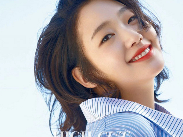 Làn da Kim Go Eun vẫn căng bóng dù đã 30, có 4 tips đơn giản 80% các chị em đều bỏ qua