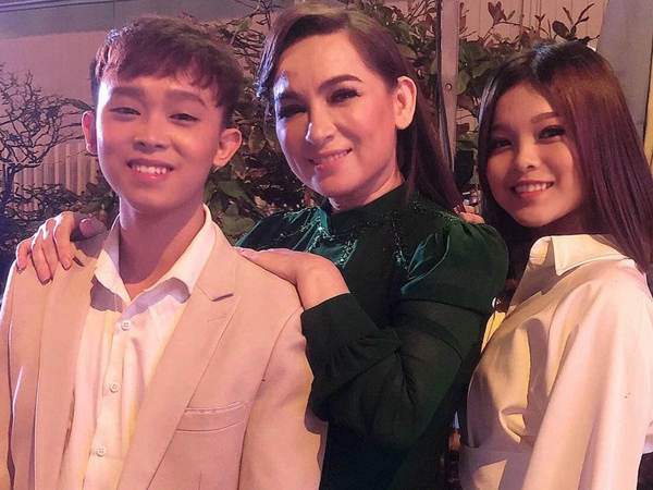 Con gái nuôi tiết lộ thư tay viết cho Phi Nhung, chi tiết nhắc đến Hồ Văn Cường gây chú ý