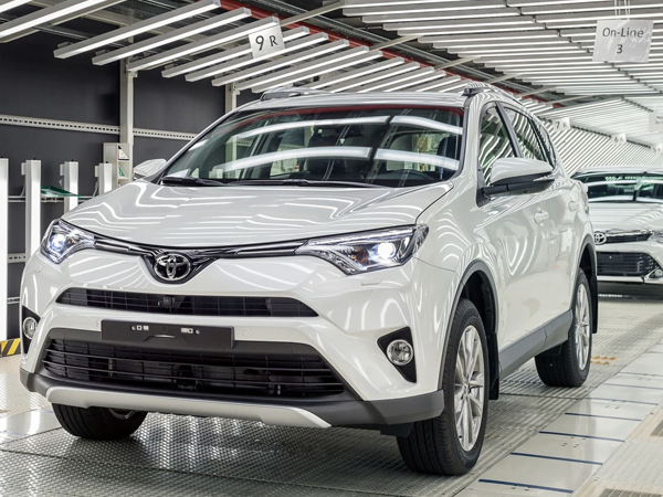 Toyota hạ sản lượng toàn cầu vì thiếu hụt một thứ từ Việt Nam
