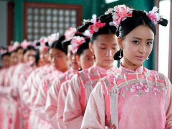 Tại sao cung nữ khi ngủ không được ngửa mặt lên trời mà buộc phải nằm nghiêng, co chân lại cho đúng, nếu không sẽ bị đánh