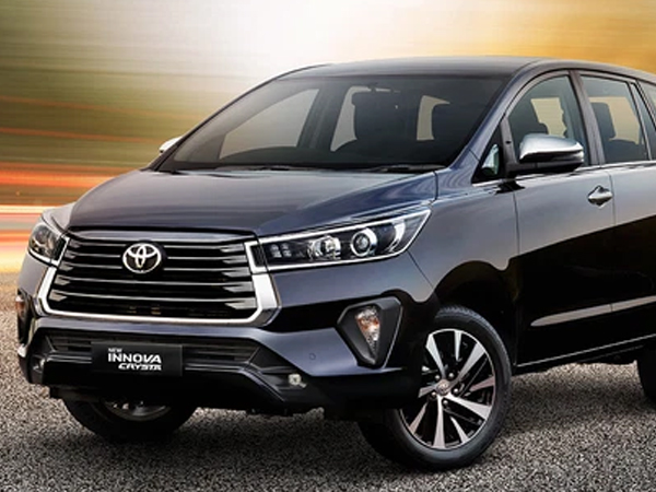 Toyota Innova bản đặc biệt thêm trang bị như xe sang: Màn hình lớn, camera 360 có đủ nhưng HUD gây tranh cãi