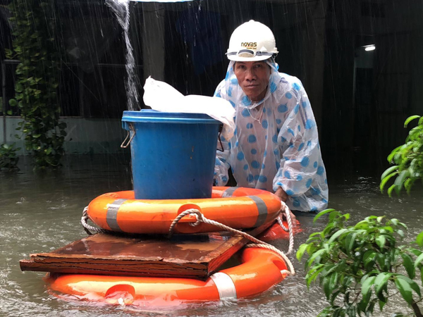 Mưa lớn, nhiều nơi ngập lụt ở Quảng Nam
