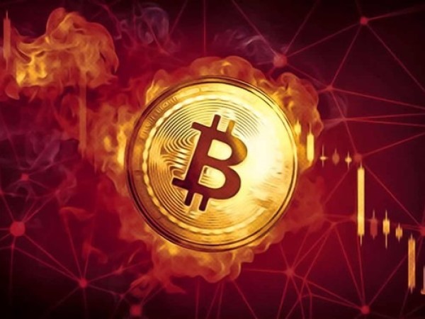 Bitcoin những ngày đáng sợ: Tăng giá kỷ lục rồi sụt giảm hiểm thấy