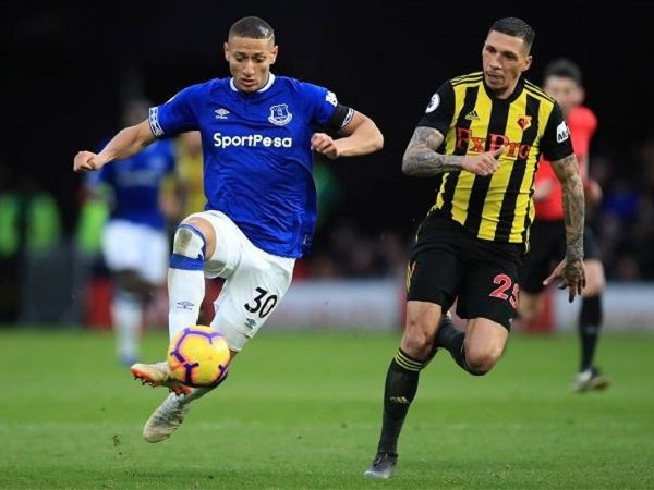 Vòng 9 Ngoại hạng Anh: Watford của Ranieri ngược dòng đại thắng Everton