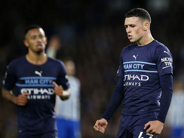 ĐKVĐ Man City lên ngôi nhì bảng