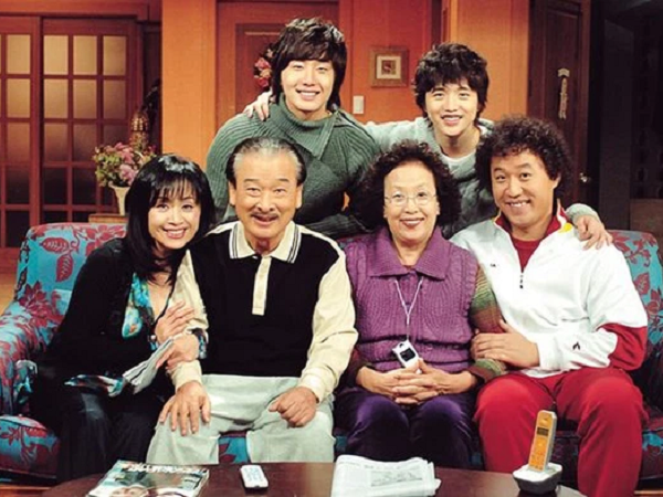 Dàn sao Gia Đình Là Số 1 sau 15 năm: Ông nội Sun Chê dính bê bối chấn động, Park Min Young thăng hạng nhan sắc lẫn sự nghiệp