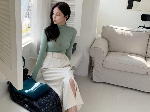 Dáng thấp nhưng vẫn mê váy dáng dài, cần nhớ 2 tips này để tránh 'lùn một mẩu'