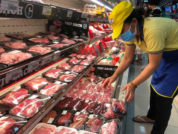 Thịt heo đồng loạt giảm giá, bà nội trợ tranh thủ mua ào ào