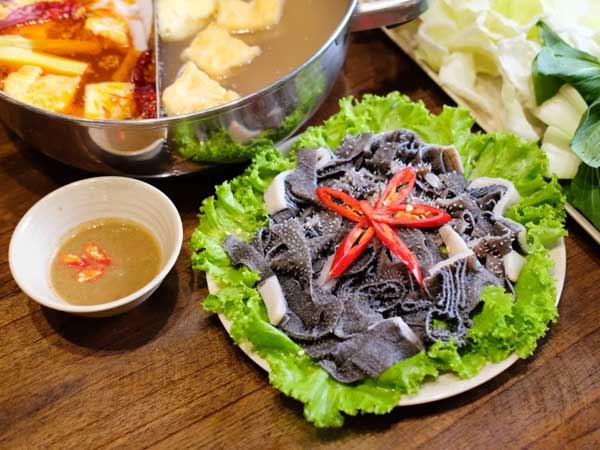 5 món tuyệt đối không nên gọi khi ra hàng ăn lẩu, đến nhân viên quán cũng phải 'né'