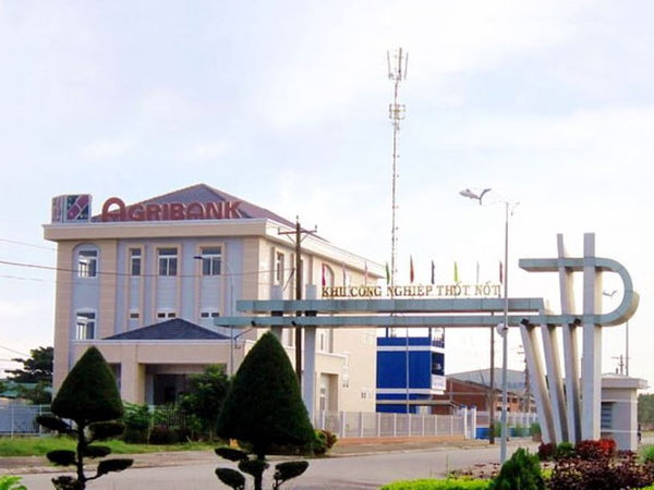 Phong tỏa nhà máy chế biến thủy sản có 27 F0