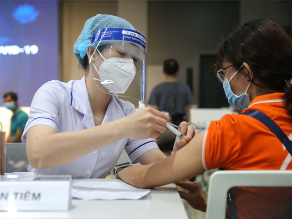 92,13% phụ huynh TP HCM đồng thuận tiêm vắc-xin cho trẻ
