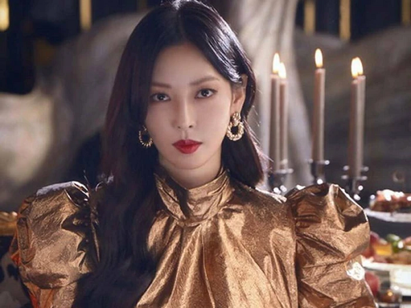 Không phải Yoo In Na, 'ác nữ' Penthouse mới là bạn gái Lee Dong Wook trong 'Bạn trai tôi là hồ ly 2'