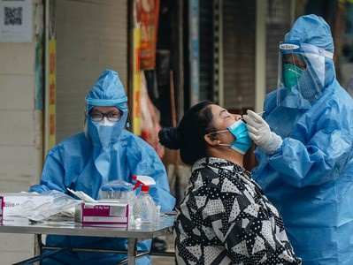 Hà Nội xuất hiện ổ dịch từ một đám ma: Hơn 1.000 người liên quan, chính quyền ra thông báo khẩn