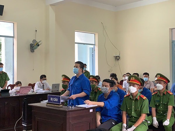 Chiều nay, tuyên án các bị cáo nhóm 'Báo Sạch