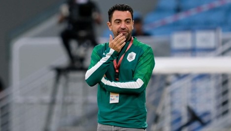 Xavi đồng ý dẫn dắt Barca thay Koeman