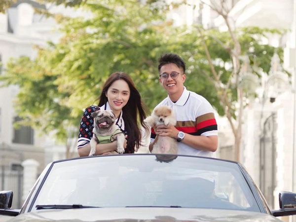 Bạn gái vừa khoe ảnh với trai lạ, Matt Liu đã vội vàng xông ra đánh dấu chủ quyền ngay