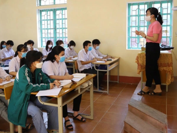 Hơn 200 thầy trò là F0, Phú Thọ hủy kế hoạch cho học sinh trở lại trường