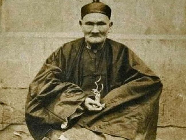 Kì diệu: Người đàn ông cao tuổi nhất thế giới sống thọ 256 tuổi nhờ tuân theo 10 nghệ thuật trường thọ, người thời nay hoàn toàn nên học hỏi!