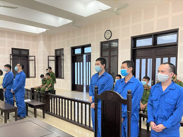 Phạt tù 5 người Trung Quốc dụ dỗ trẻ em đóng phim người lớn ở Đà Nẵng