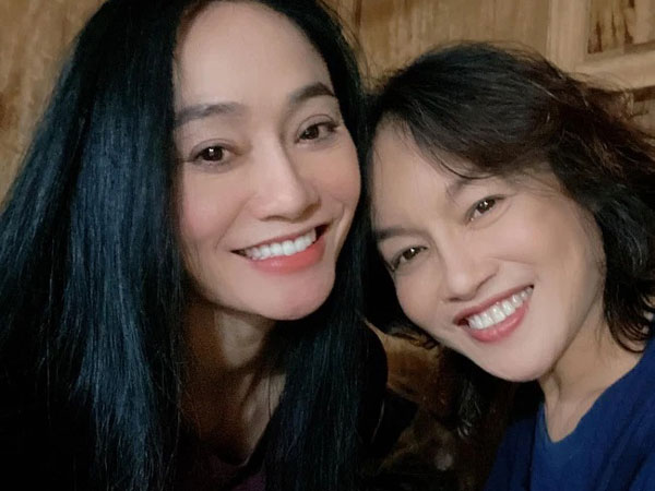 Hết Hương vị tình thân, cặp đôi thông gia Xuân - Bích dắt tay nhau đi đóng phim mới, fan hết hy vọng ngoại truyện?