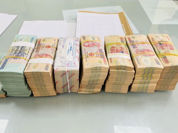 Hà Nội: Người phụ nữ mất 334 triệu sau cuộc gọi của "công an"