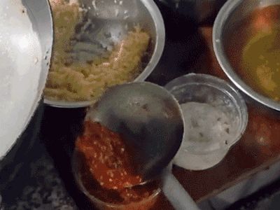 Dở khóc dở cười trước phản ứng của thanh niên khi nghe tin người yêu cũ vào quán mình ăn ốc, dân mạng tấm tắc: Mạnh mẽ lắm anh trai!