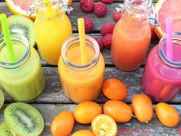 6 loại nước không nên uống vào buổi tối, vừa mất ngủ cả đêm, tích mỡ đầy người lại già sớm