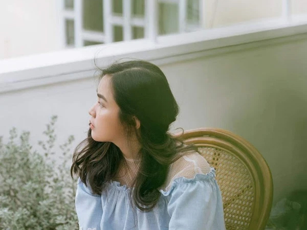 Quỳnh Như Vlog nói gì sau khi bị bà Phương Hằng khuyên rời khỏi YouTube để 'lui về với gia thế khủng'?
