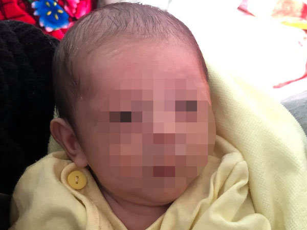 Vụ bé gái 15 tuổi sinh con: 'Cháu bé khù khờ, chậm chạp nên có thể bị kẻ xấu hãm hại'